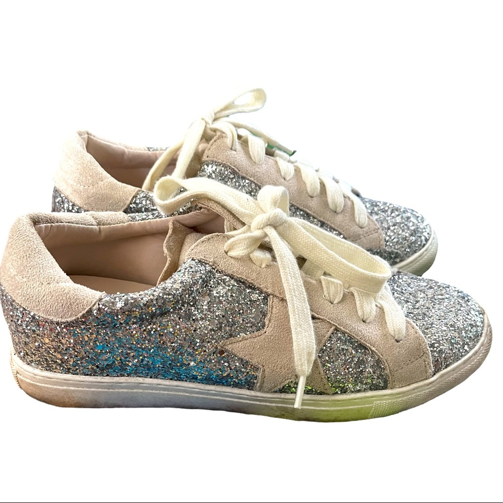 Glitter tennis shoes size 7